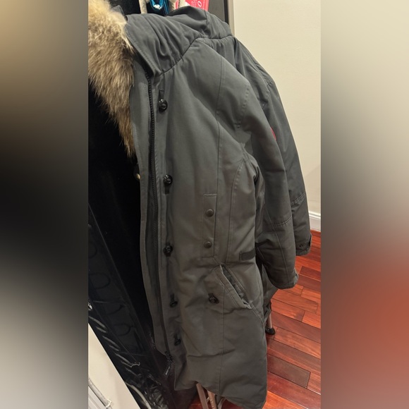 Canada Goose Gray Puffer Jacket - Picture 9 of 10